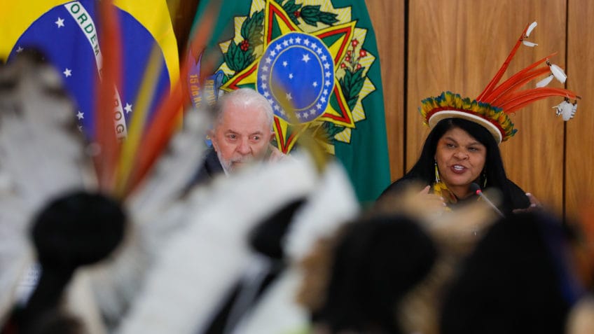 Lula envia ao Congresso PLs de universidades indígena e do esporte