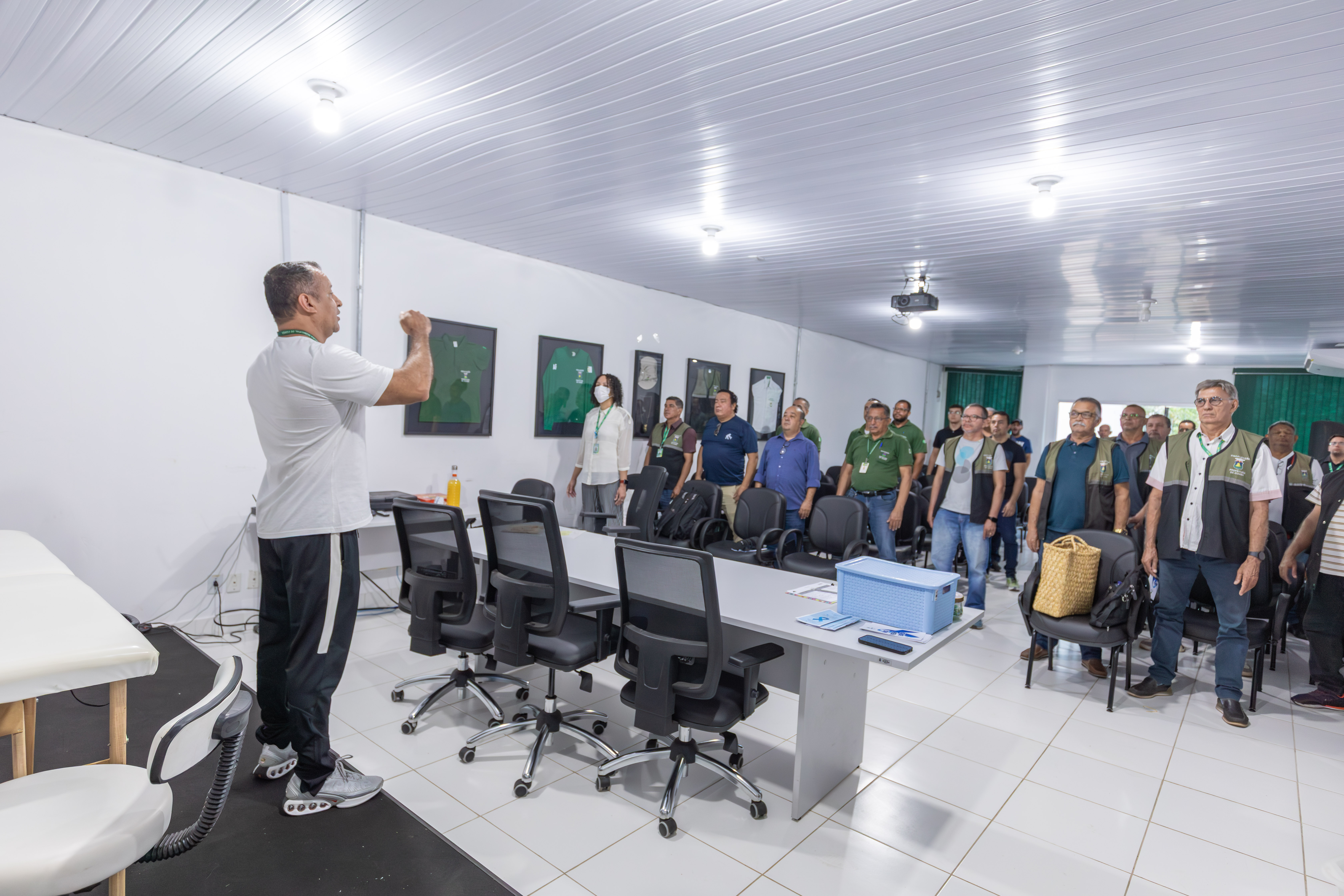 Servidores da Secretaria de Ordem Pública participam da campanha “Falar sobre saúde é coisa de homem”