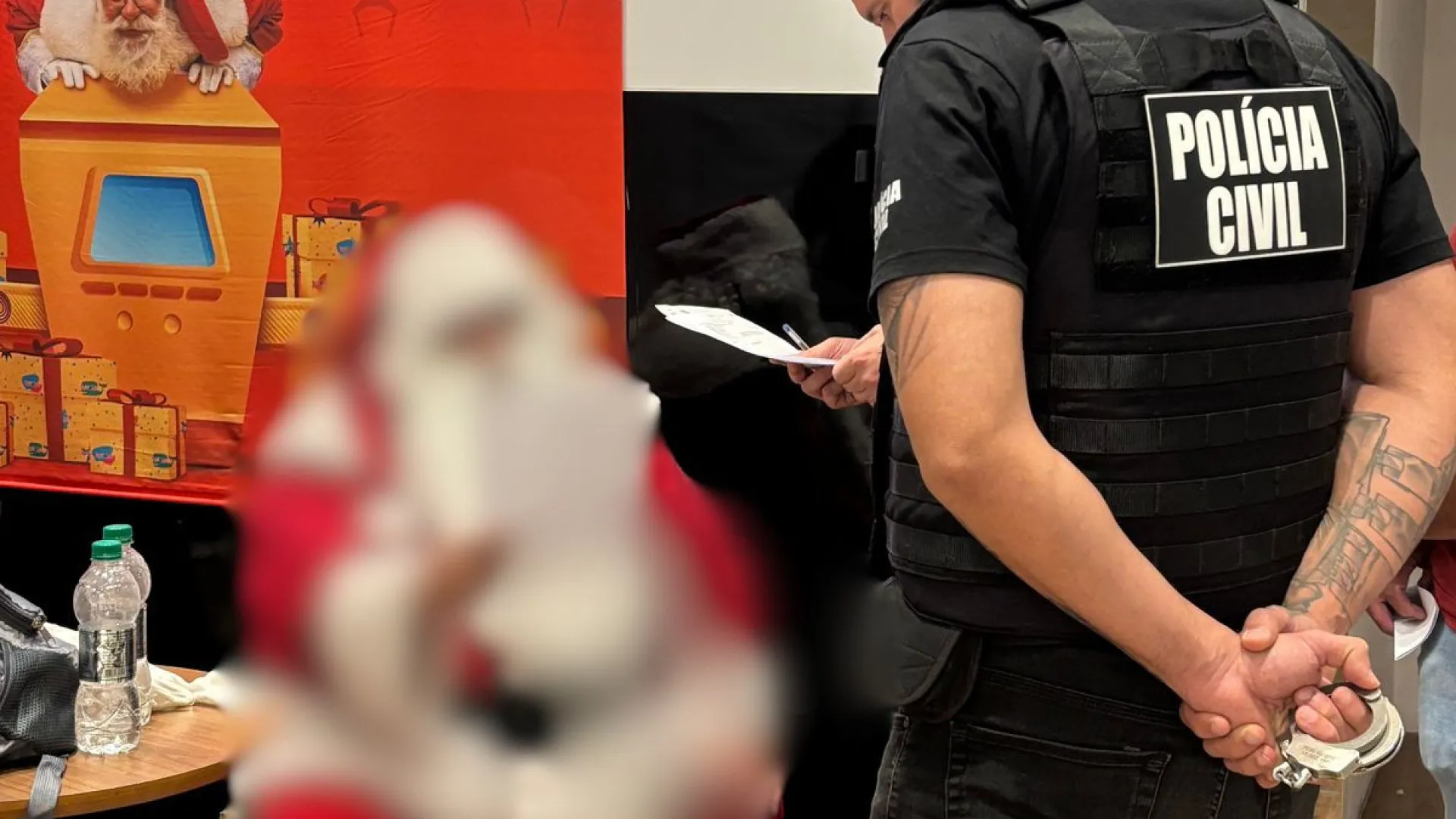 Papai Noel é preso em shopping de SC suspeito de estupro; veja