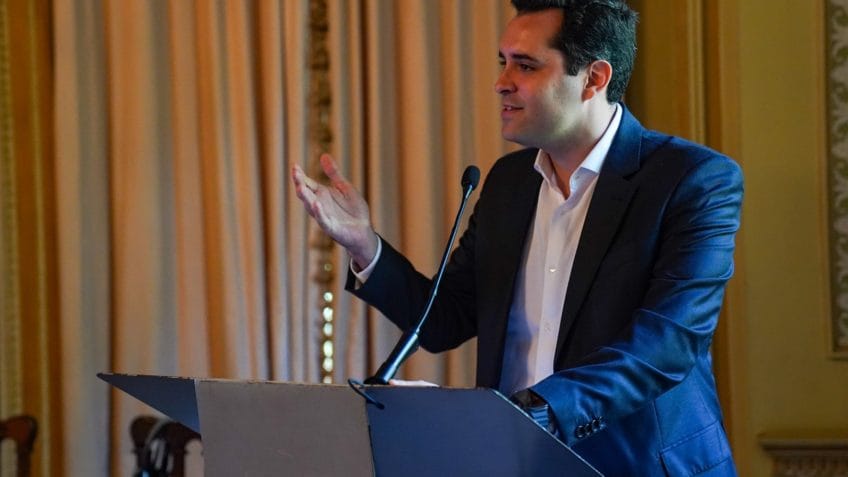 Vice-prefeito do Rio critica "lero-lero" do PT na segurança pública