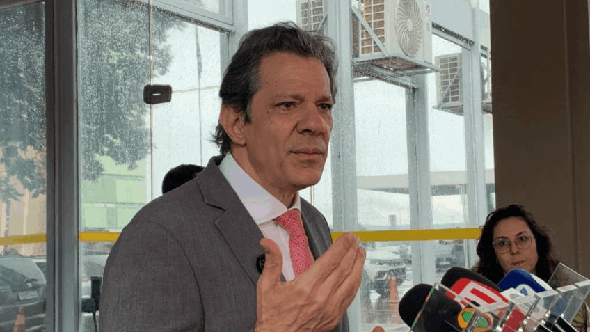 Retirada de R$ 10 bi da meta das estatais é preventiva, diz Haddad