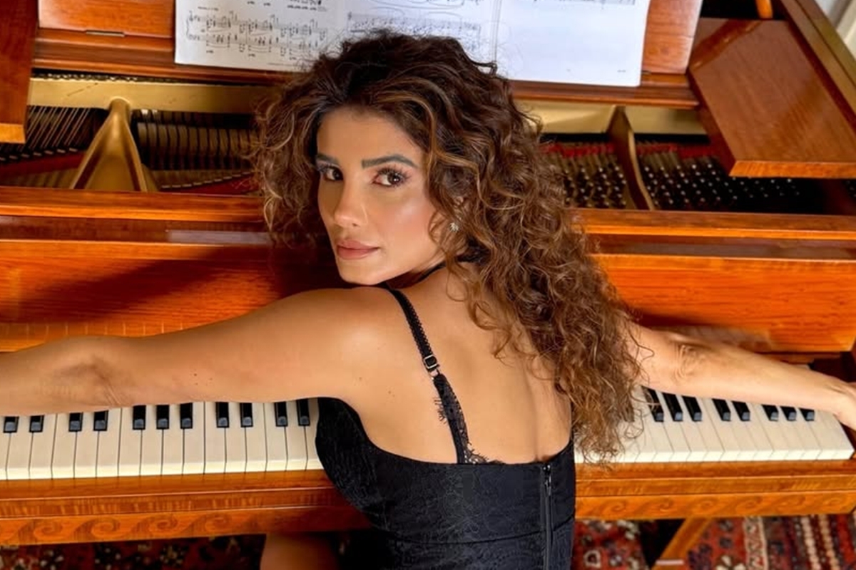 Paula Fernandes faz declaração sobre relato de violência psicólogica