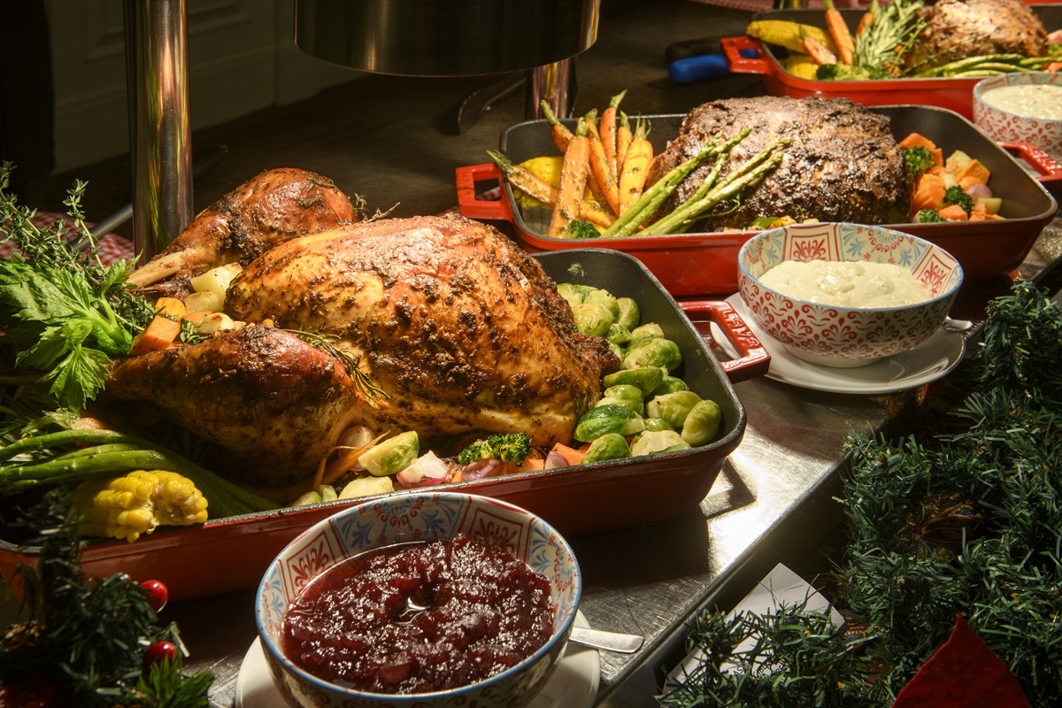 Nutri dá 6 dicas para aproveitar as confraternizações com saúde