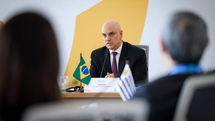 "Financial Times" elege Moraes como um dos 25 mais influentes de 2025