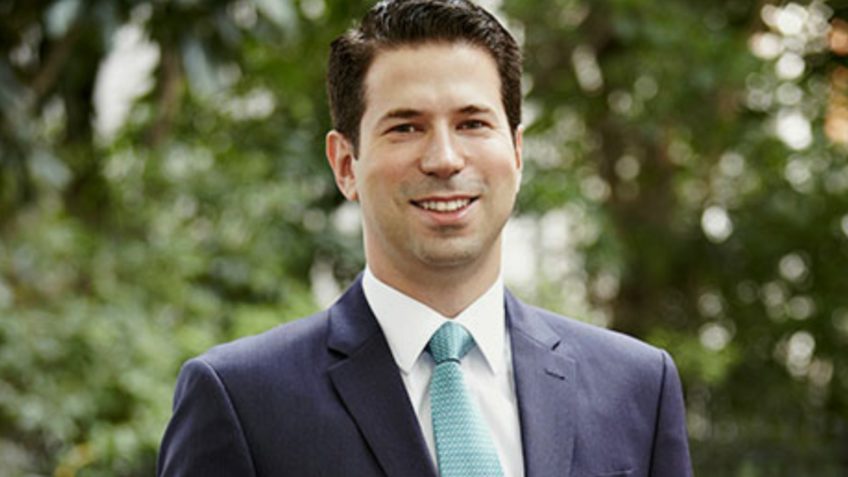 Professor brasileiro é preso pelo ICE, perde visto e deixará os EUA