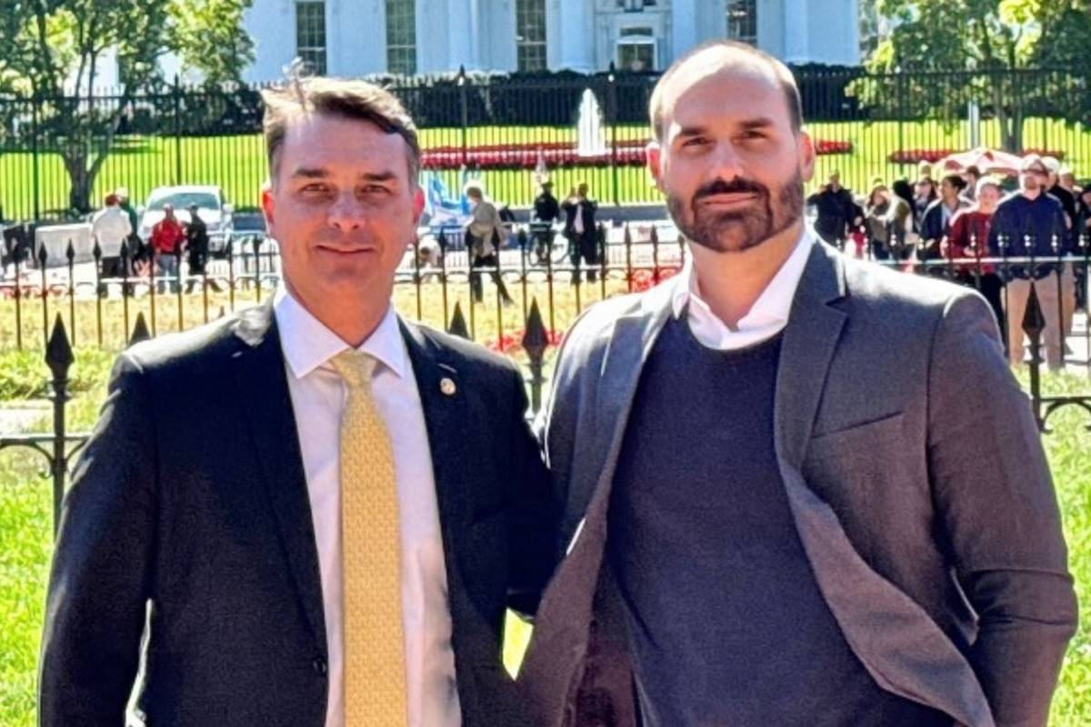 Eduardo Bolsonaro se pronuncia sobre candidatura de Flávio ao Planalto