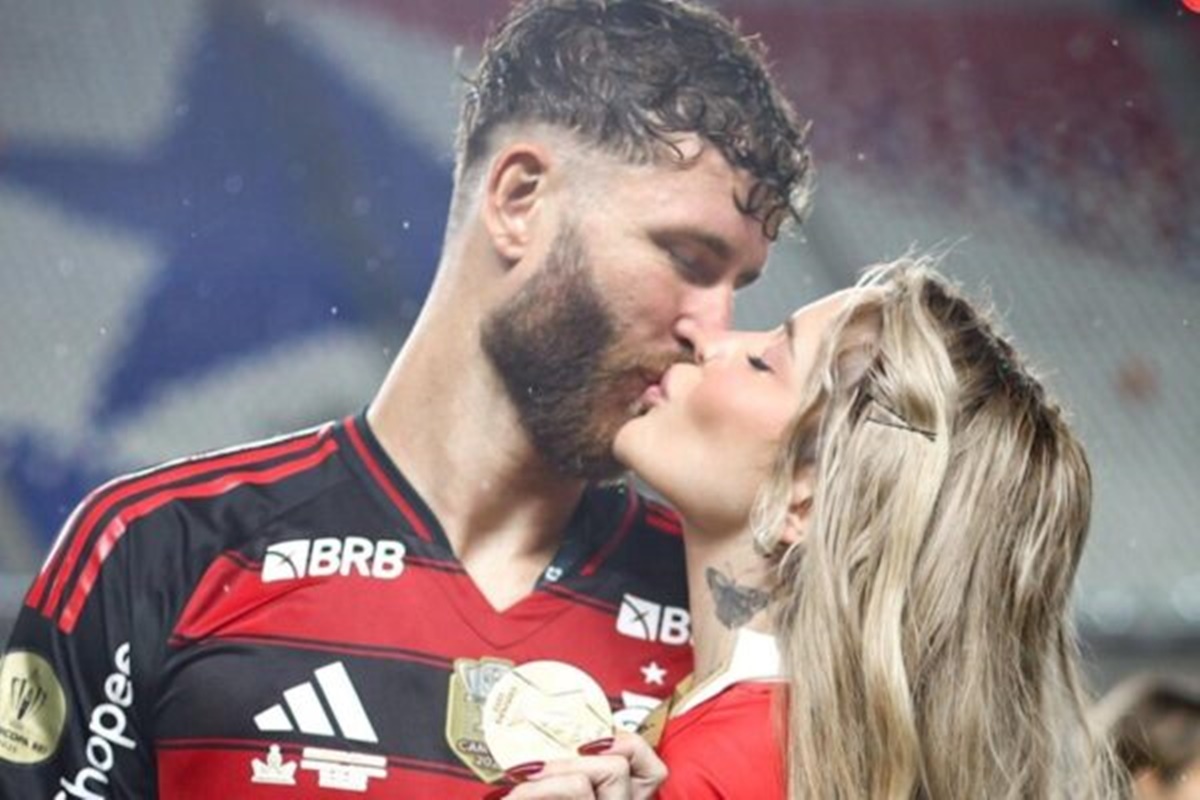 Léo Pereira e Karoline reatam namoro com declaração pública: “Destino”