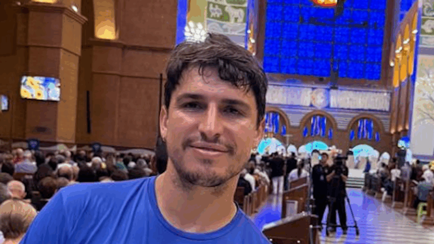 Justiça de SP reverte condenação por estupro e absolve ex-BBB Felipe Prior