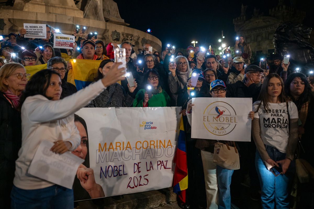 Venezuela: atos em 80 cidades apoiam Corina antes dela receber o Nobel