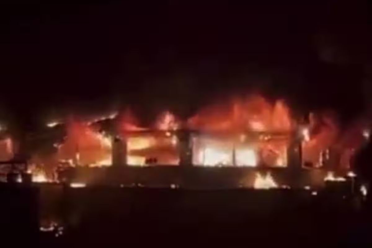 Explosão de cilindro em boate na Índia mata ao menos 23 pessoas