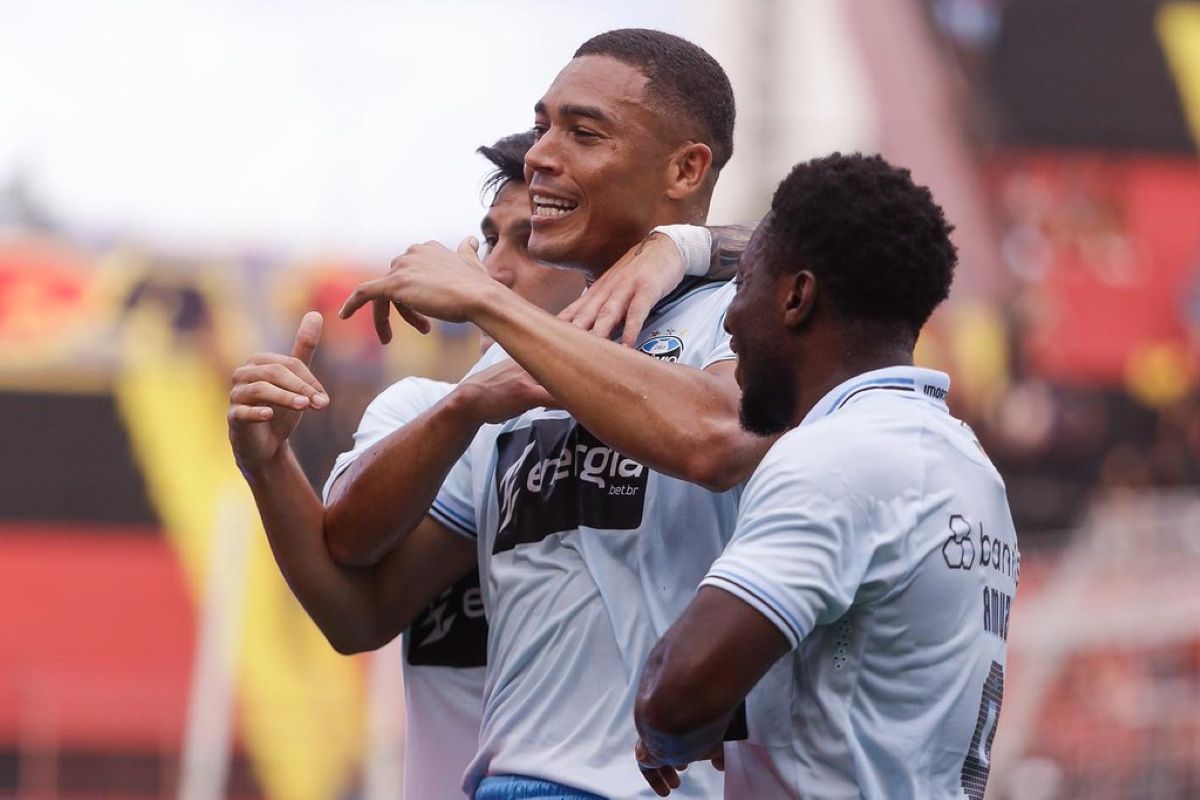 Grêmio goleia Sport fora de casa e termina o Brasileirão em nono