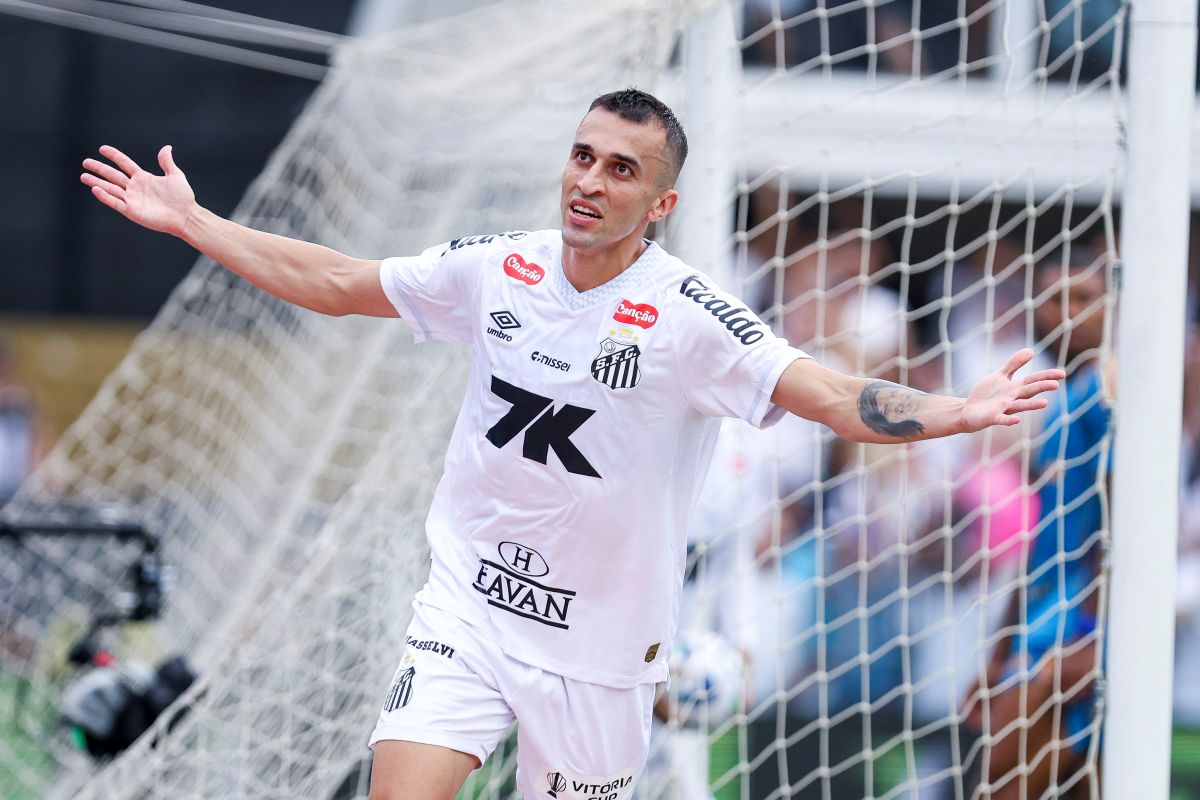 Santos vence o Cruzeiro e se classifica para a Sul-Americana de 2026