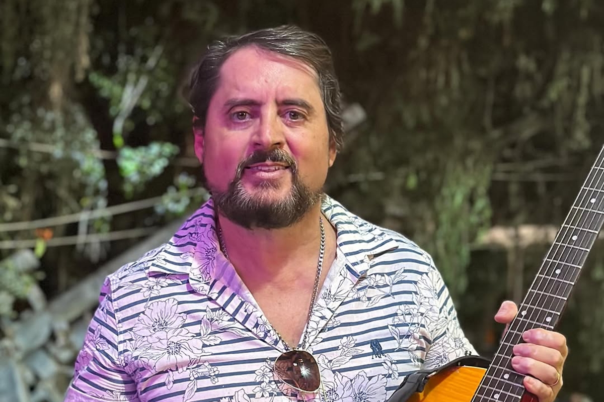 Quem era Mauri, irmão de Chitãozinho e Xororó, morto em acidente