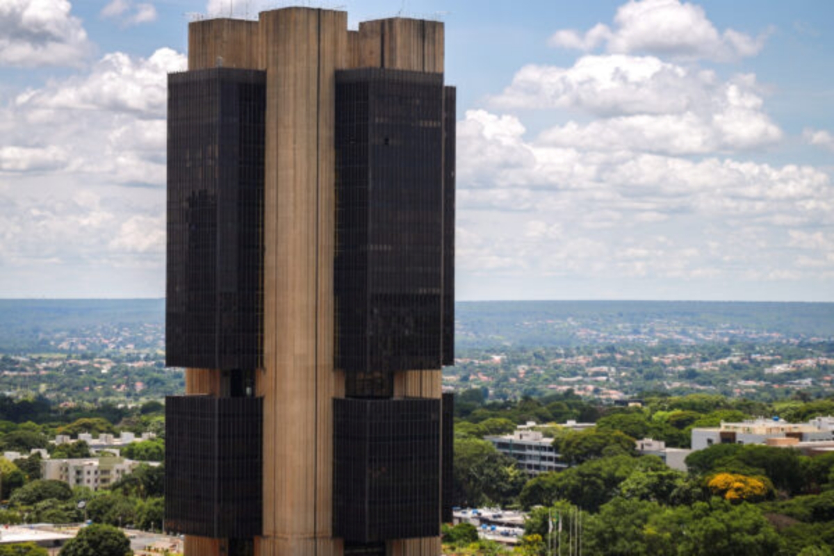 Banco Central deve iniciar 2026 com dois diretores a menos. Entenda