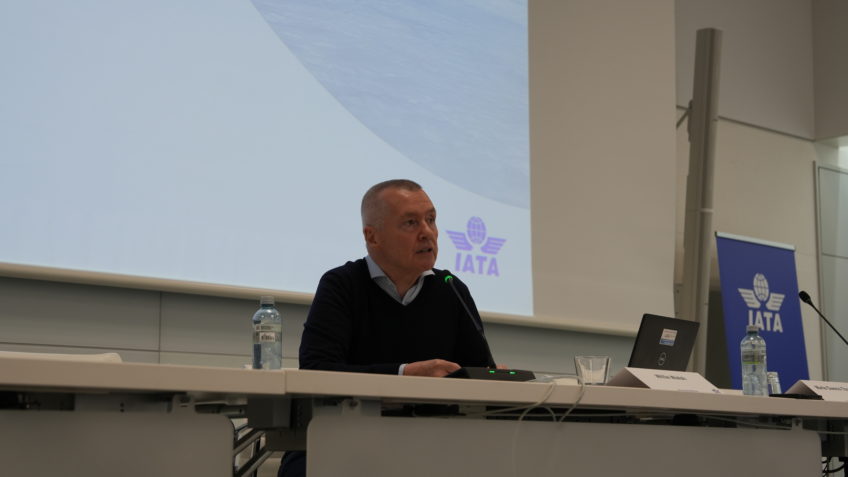 Combustível sustentável não avança, diz associação de aéreas