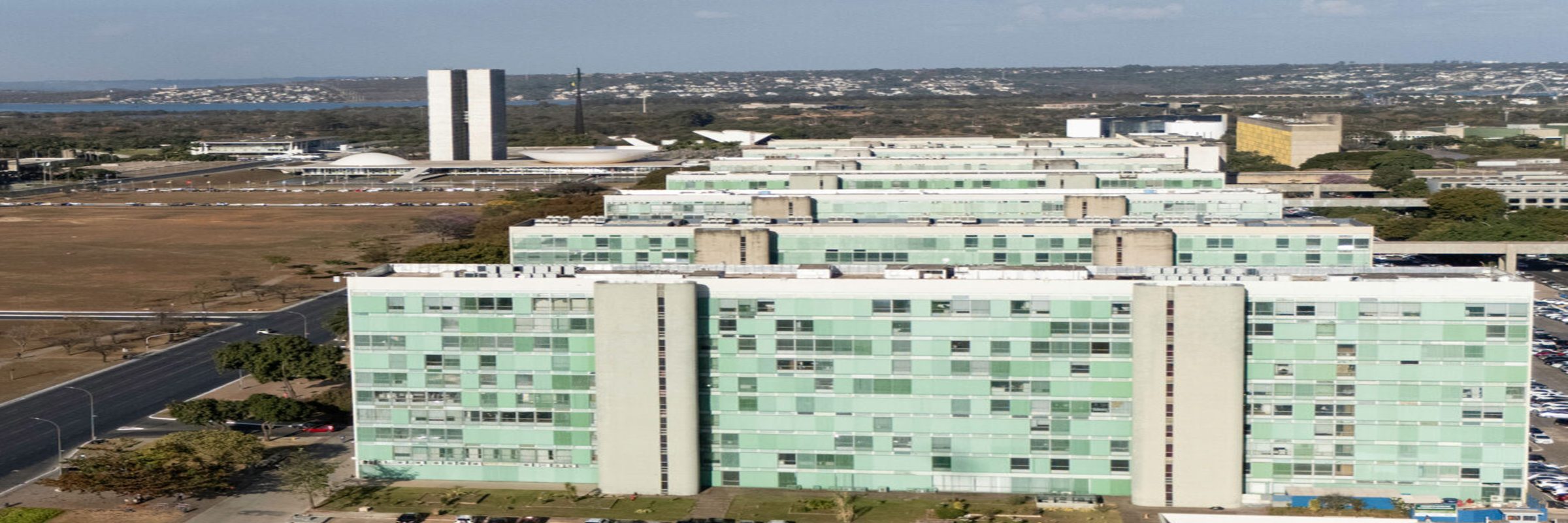 Aposentadorias acima do teto custam R$ 4 bilhões por ano ao país