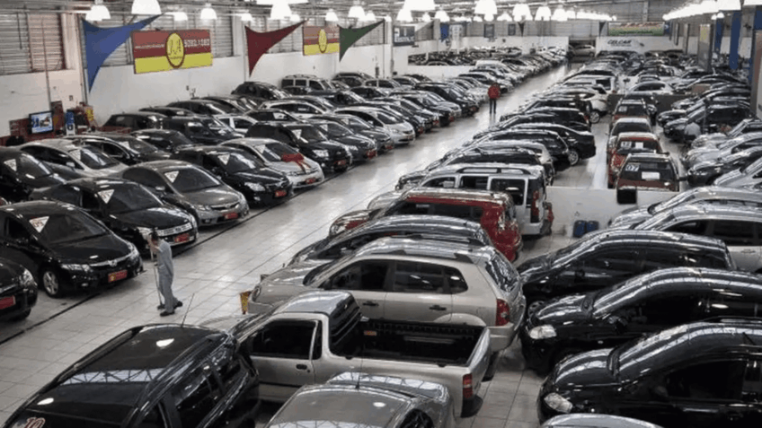 Congresso promulga PEC que isenta de IPVA carros com mais de 20 anos