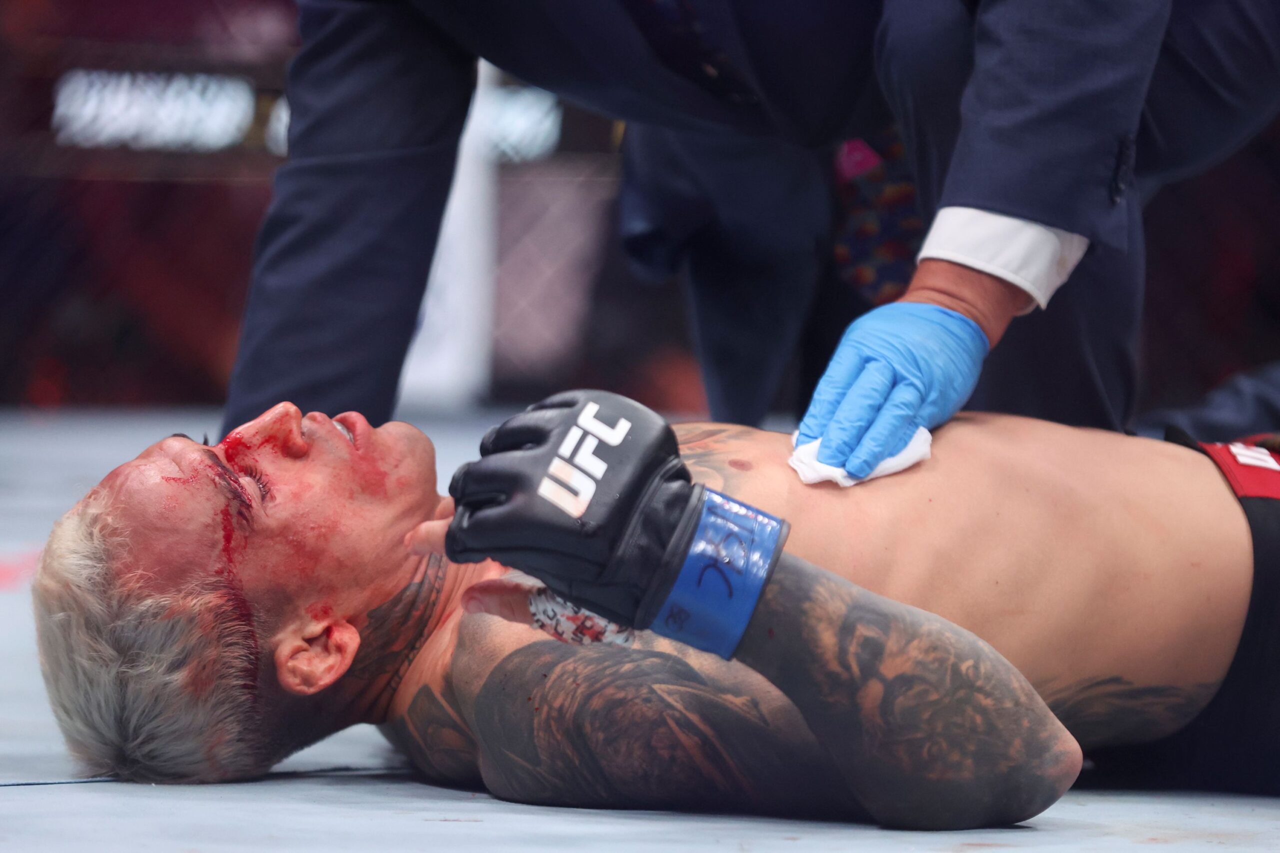 UFC: Charles Do Bronx é rebaixado do ranking peso-por-peso