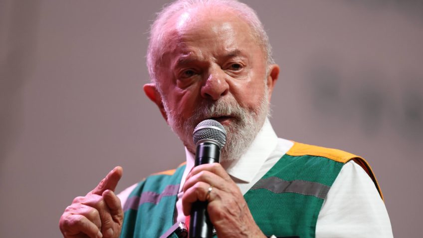 Ipsos-Ipec: Lula é aprovado por 42% e desaprovado por 52%