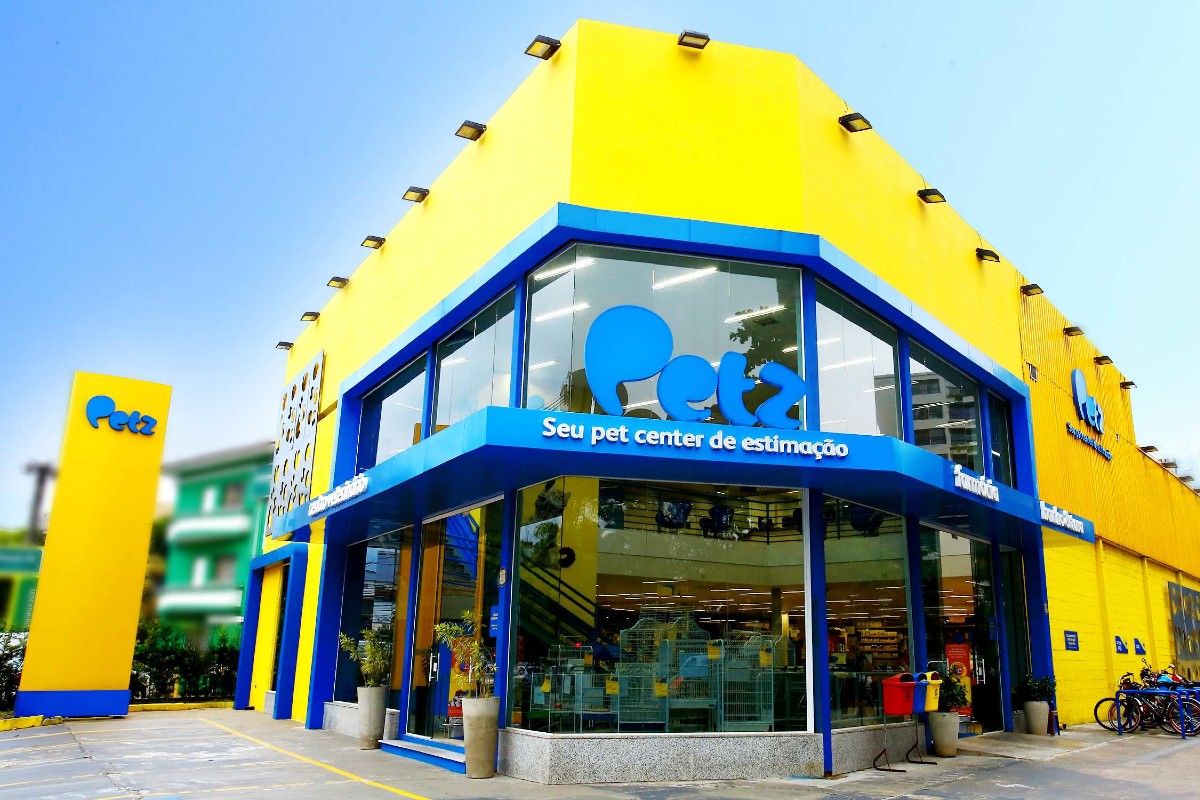 Cade aprova fusão entre Petz e Cobasi, mas impõe venda de até 30 lojas