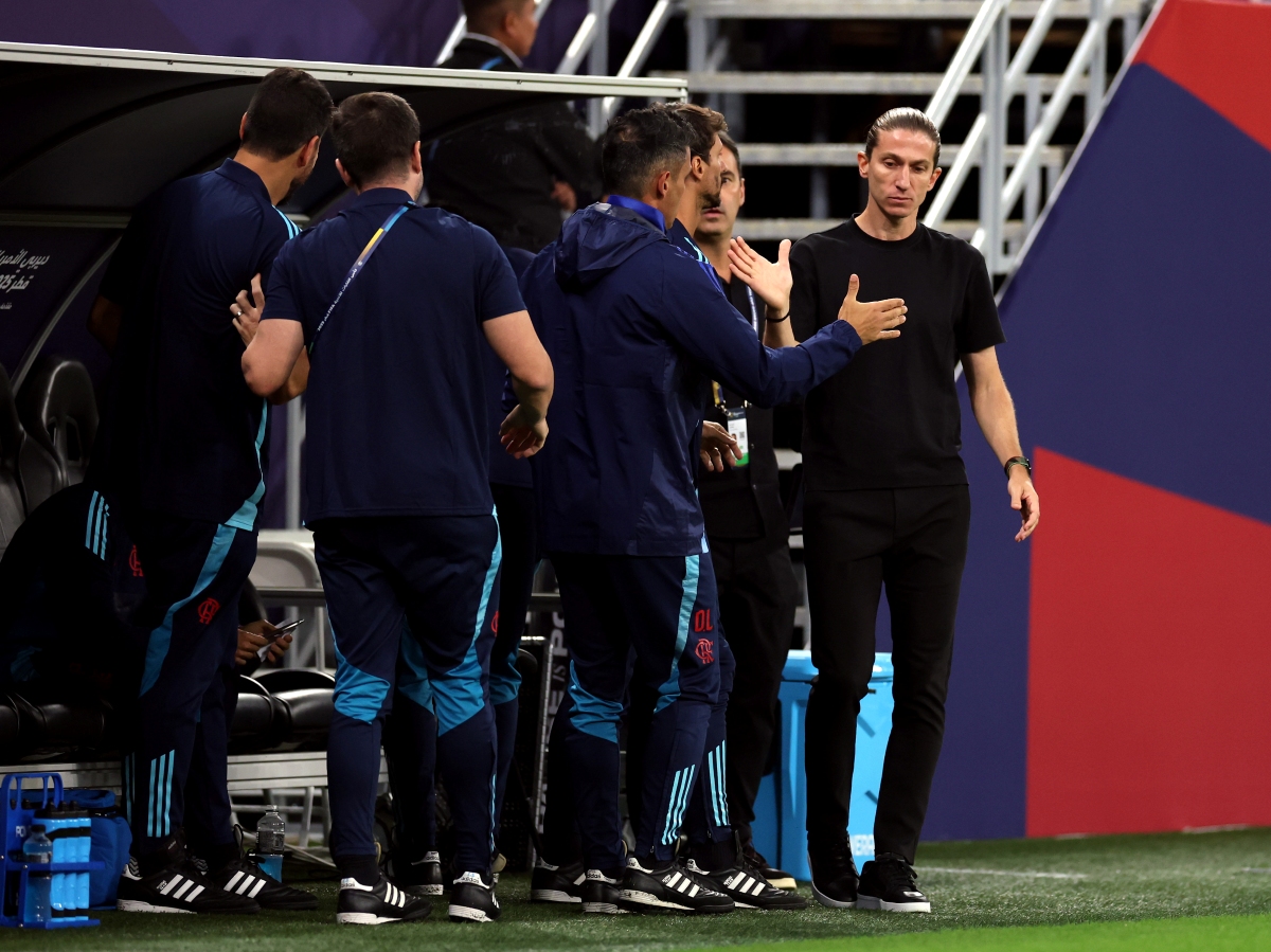 Filipe Luís compara 2º tempo do Flamengo com time de 2019; entenda