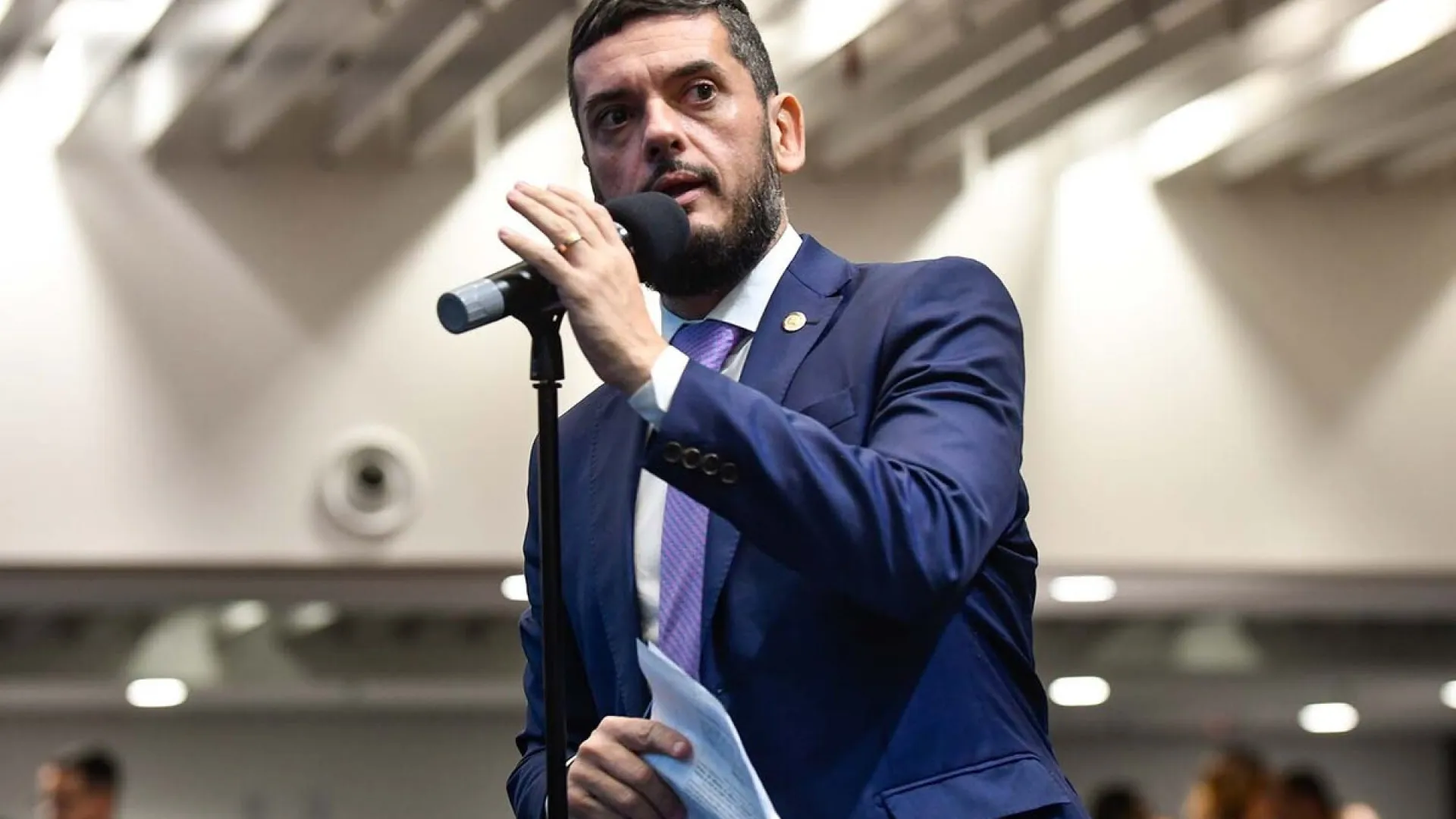 Bacellar pede licença do mandato de deputado no RJ e só retorna em 2026