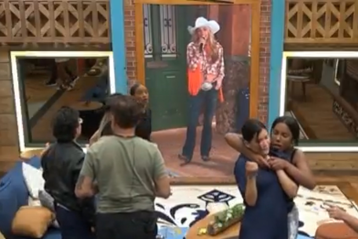 A Fazenda 17: confira a briga que gerou a expulsão de Carol Lekker