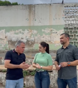Vereadora Michelly comemora início das obras no bairro Dom Aquino