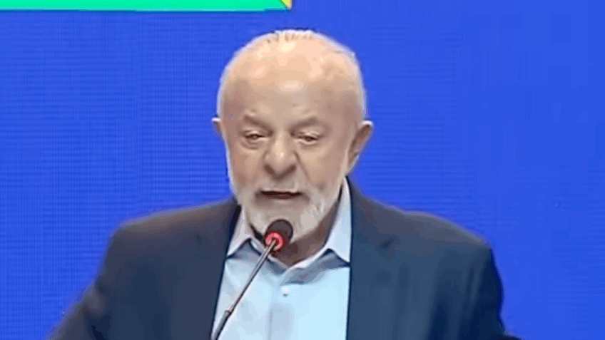 Lula defende responsabilizar redes por discurso de ódio contra mulheres