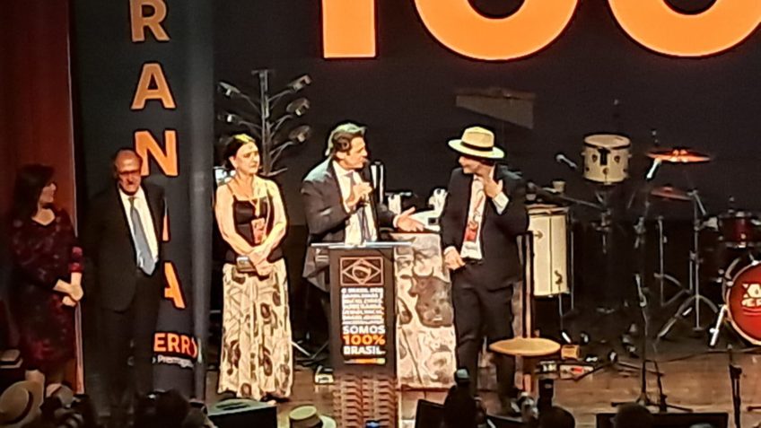 Grupo Prerrogativas põe no palanque "chapa paulista" para 2026