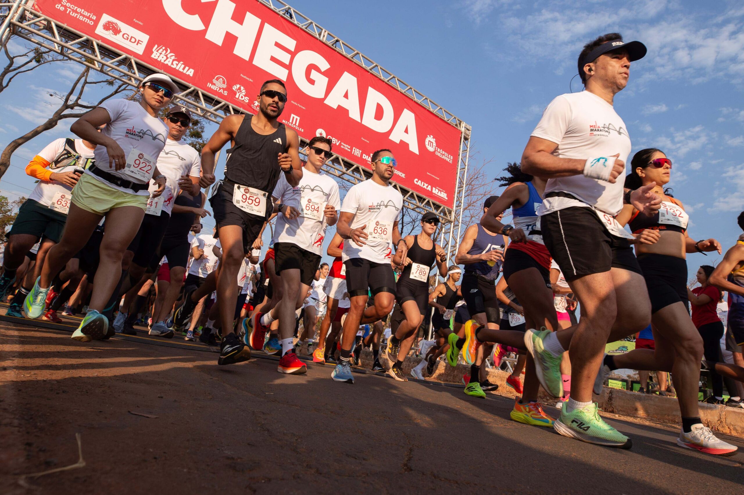 Metrópoles Run: confira dicas para evitar lesões na corrida de rua