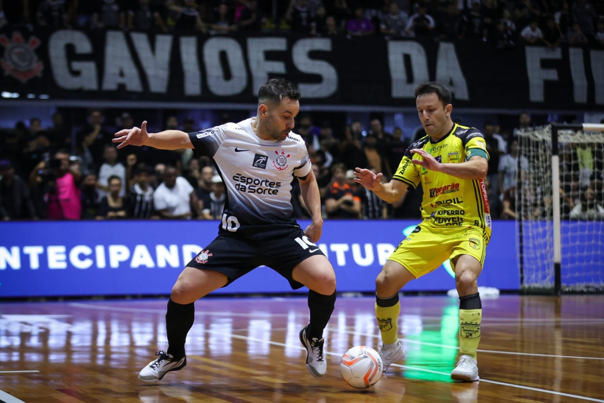 Corinthians e Jaraguá disputam final da Liga Nacional de Futsal