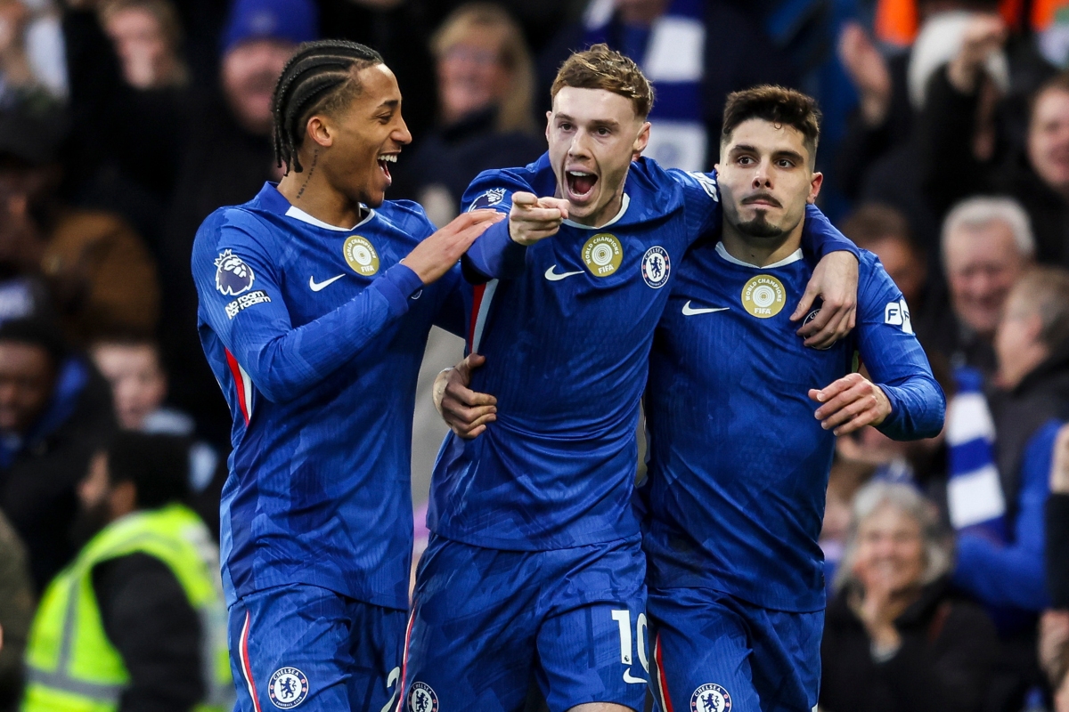 Com gol de Palmer, Chelsea vence Everton por 2 x 0 e sobe na tabela