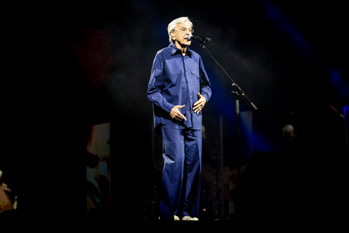 Caetano Veloso lista motivos para ato no Rio e clama pelo futuro