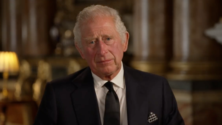 Rei Charles 3º diz que tratamento contra o câncer será reduzido