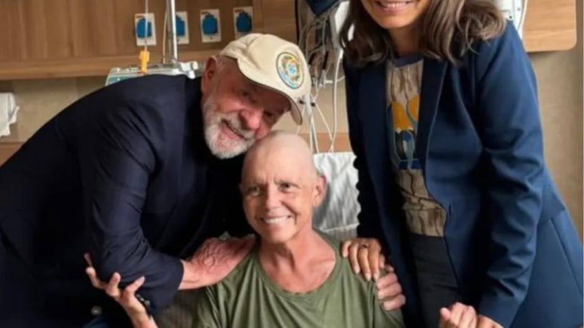 Lula e Janja visitam Roseana Sarney em hospital de São Paulo