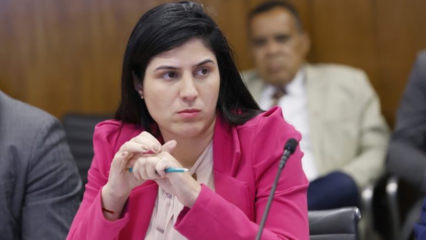 Câmara aprova apoio a família e amigos de pessoas com sofrimento psíquico