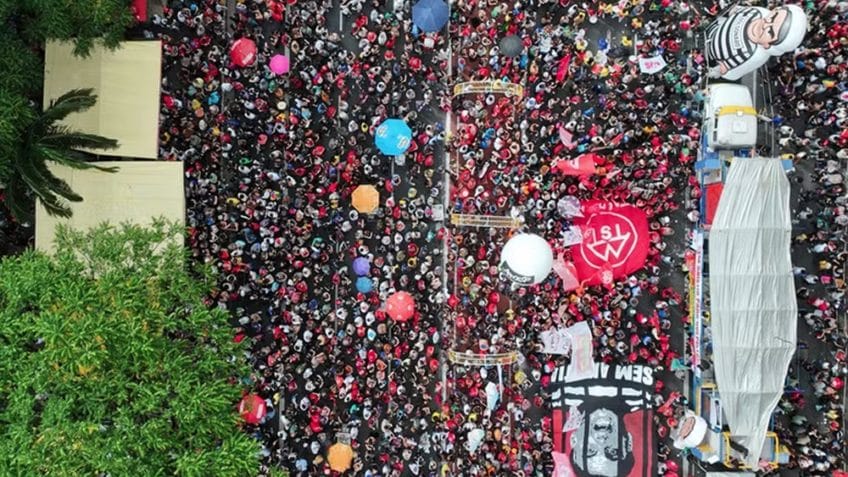 Esquerda reúne 13.700 em SP, menos de 1/3 do ato de setembro