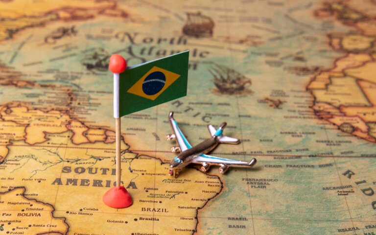 Lula: Agricultura quer muitas vezes adidos e tem discordâncias do Itamaraty