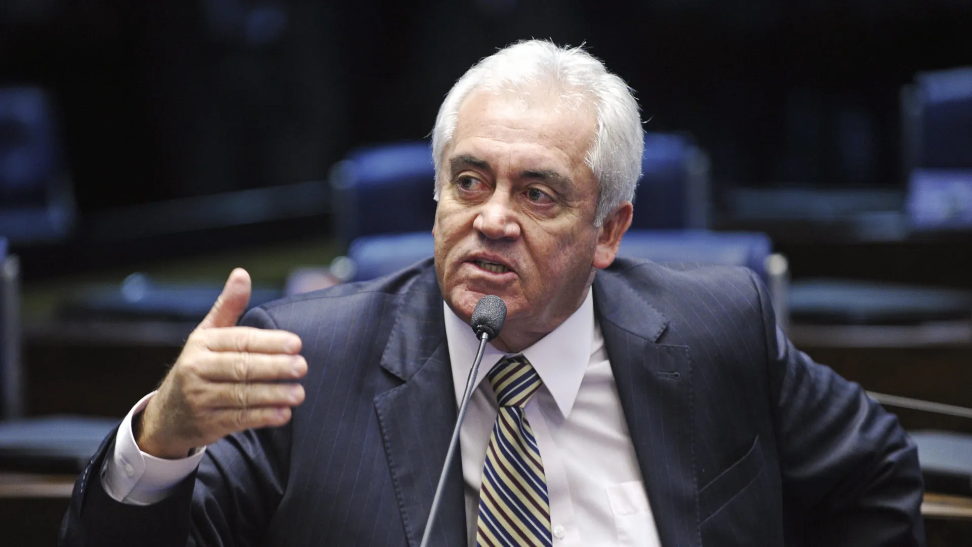 CCJ do Senado avalia limitar redução de pena a atos do 8/1