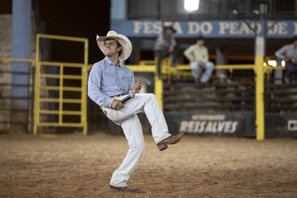 Asa Branca: Felipe Simas diz que papel em filme mudou forma de viver