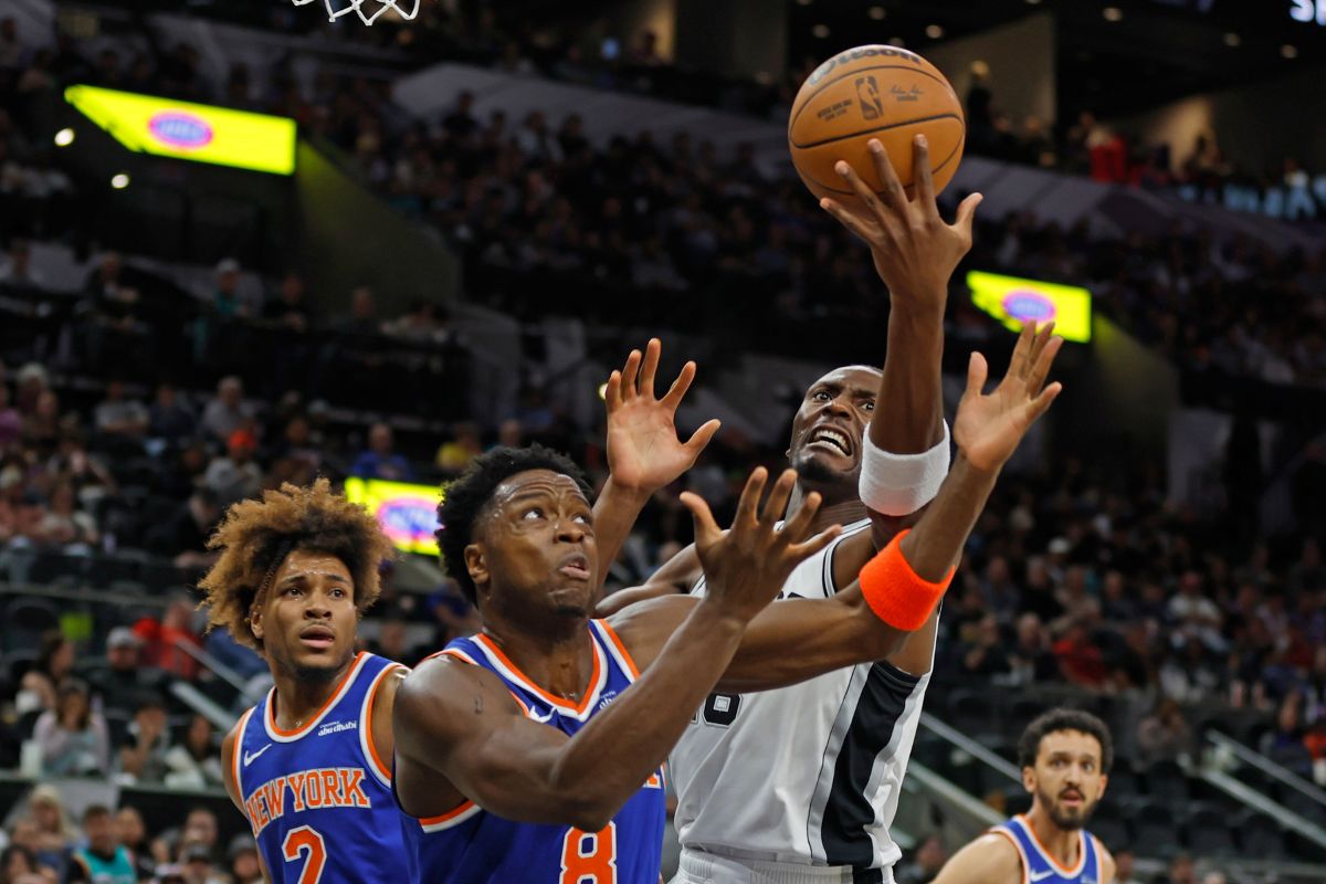 NBA Cup 2025: saiba onde assistir a final entre Spurs e Knicks