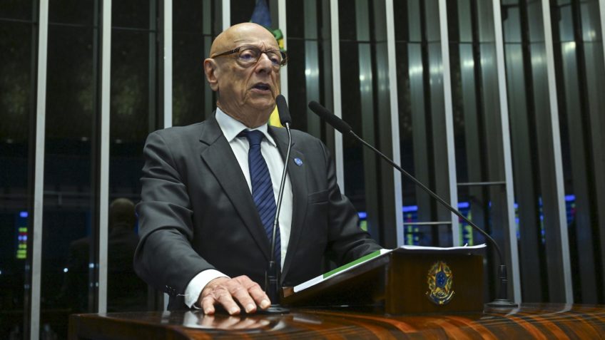 "Se perder ou ganhar, sei que estou do lado certo”" diz Esperidião