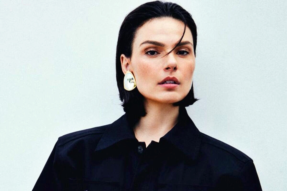 Isis Valverde se pronuncia sobre stalker preso após 20 anos