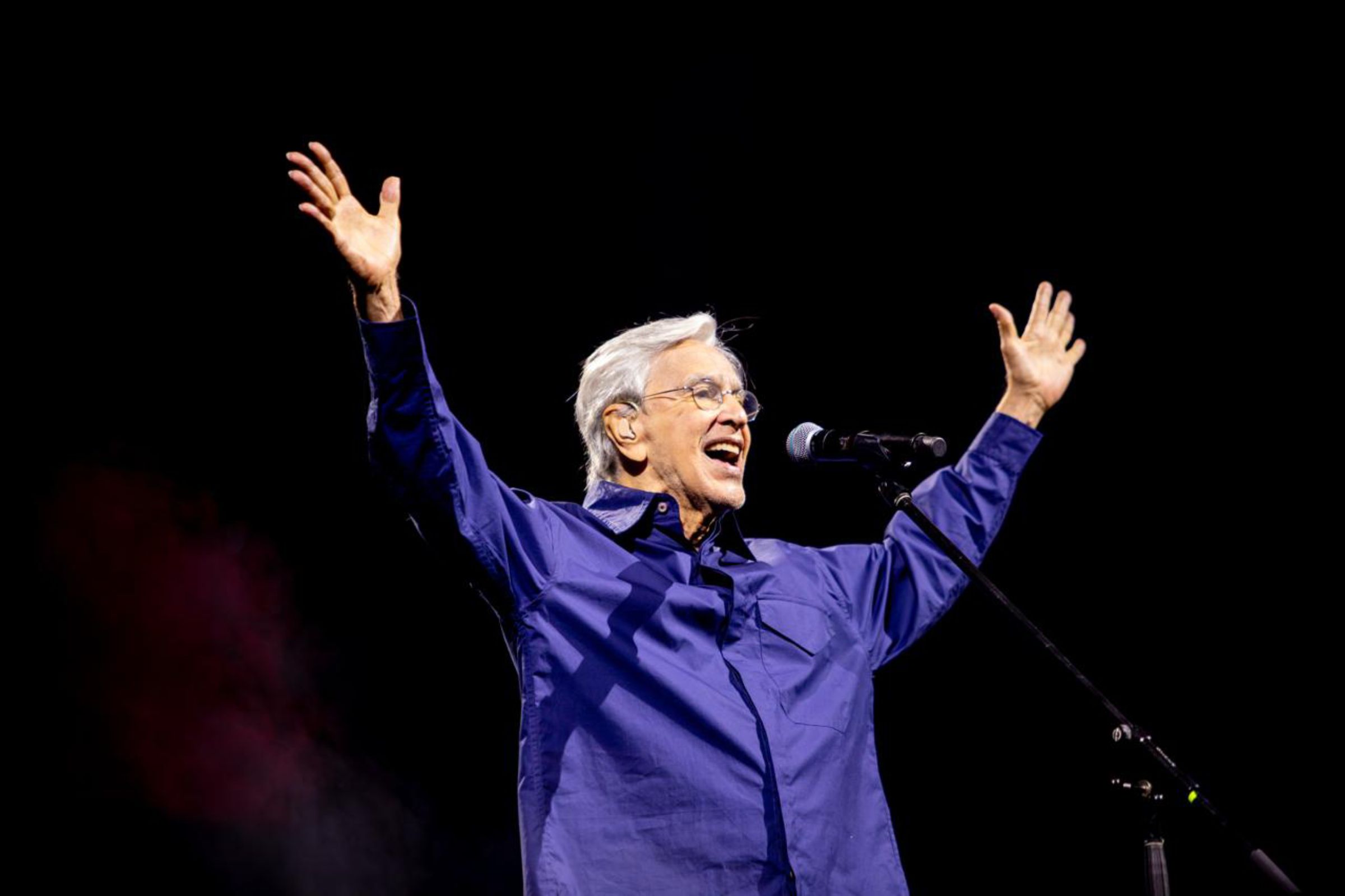 Caetano Veloso critica votação do PL da Dosimetria: “Inaceitável”