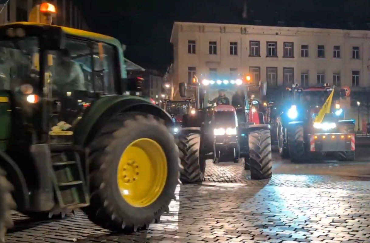 Milhares de agricultores protestam contra acordo entre UE e Mercosul