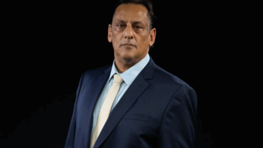 Ex-advogado da família Bolsonaro, Wassef é condenado por injúria racial