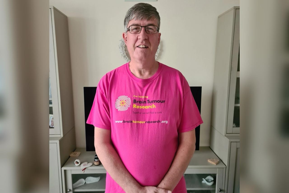 Homem descobre tumor cerebral após ficar 2 anos ouvindo zumbidos