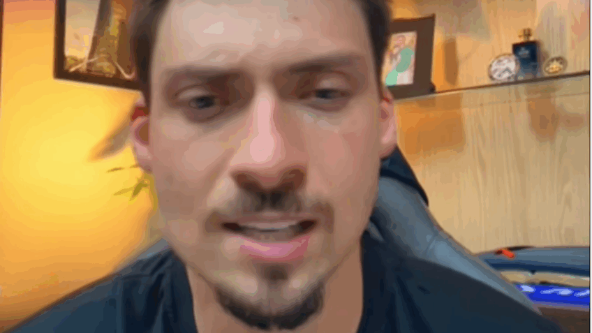 Jair Renan comete gafe ao acusar perseguição contra família Bolsonaro