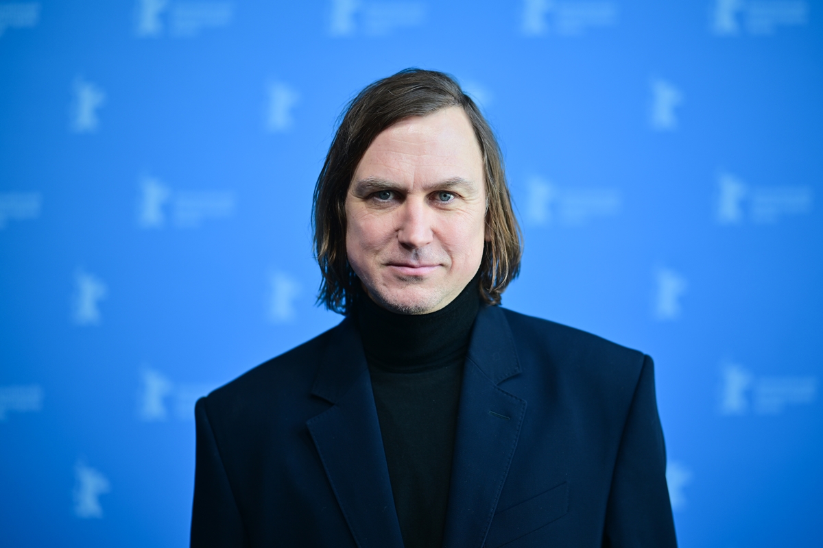 Quem é Lars Eidinger, ator alemão escalado como vilão em Superman 2